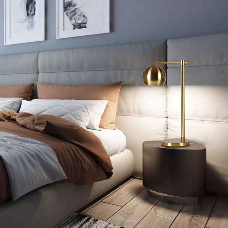 Modern bedroom desk lamp