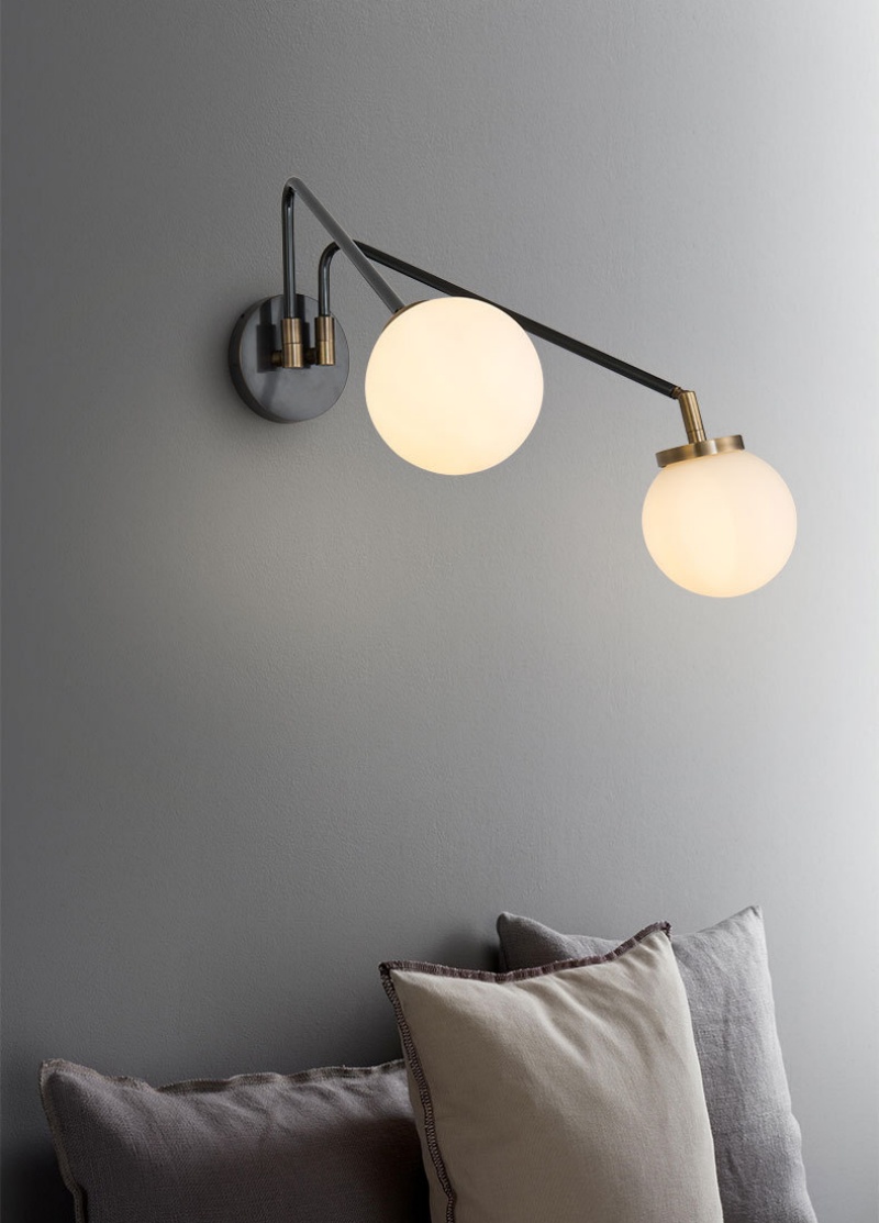 Double arm wall lamp