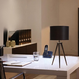 Black tripod table lamp