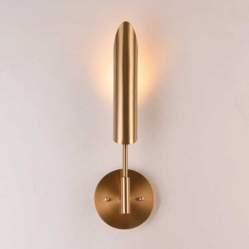 Gold wall lamp