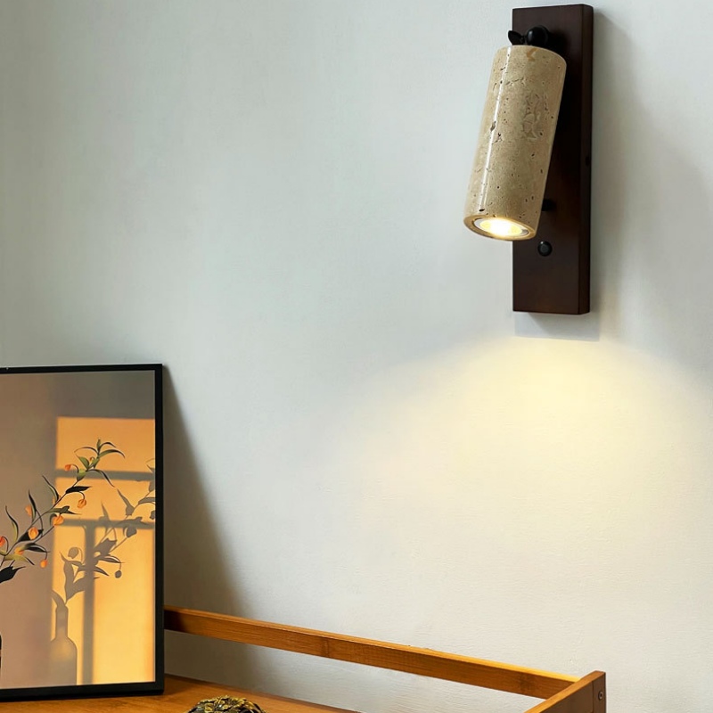 Wall mounted LED light fixture